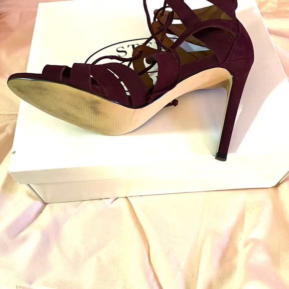 Heels 👠 - Picture 2 of 3